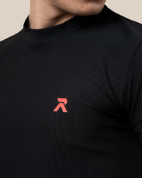 LIGHTWEIGHT TRAINING T-SHIRT